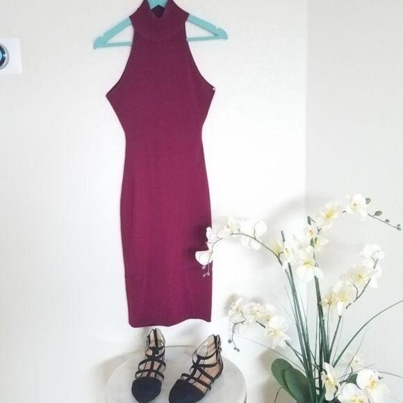 Windsor Burgundy Sleeveless Turtleneck Bodycon Midi Dress size Medium - Picture 1 of 5